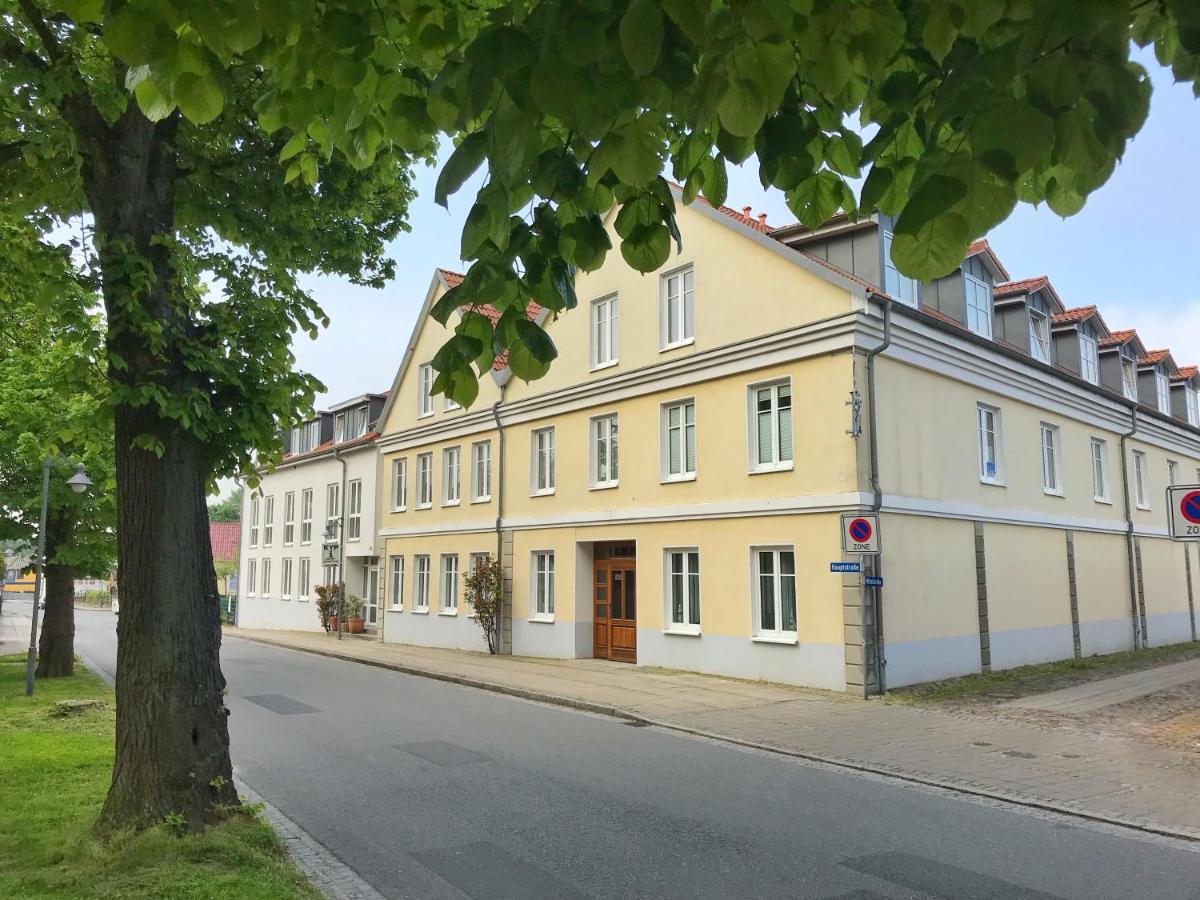 Hafenresidenz - Ferienwohnung 37 Wiek auf Rügen Exteriör bild